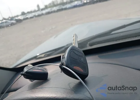 2005 Jeep Liberty Sport из США, поврежденный, VIN 1J4GL48K15W657939